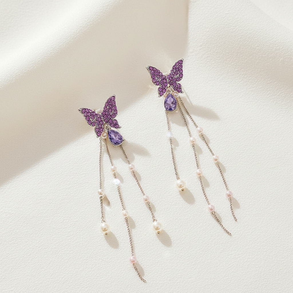 Aretes sueltos fondo marfil